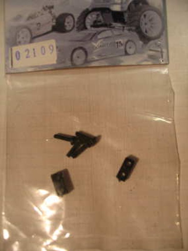 02109 - Cover of balanced shank