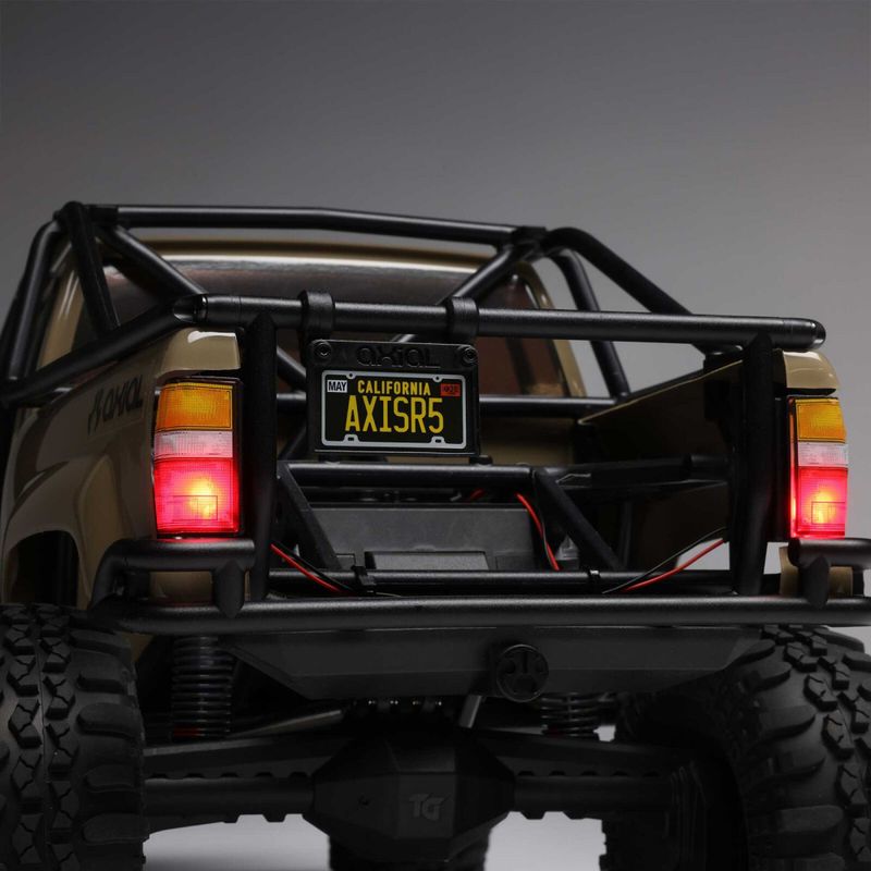 1/10 SCX10 III 1987 Toyota SR5 4X4 Brushed Rock Crawler RTR